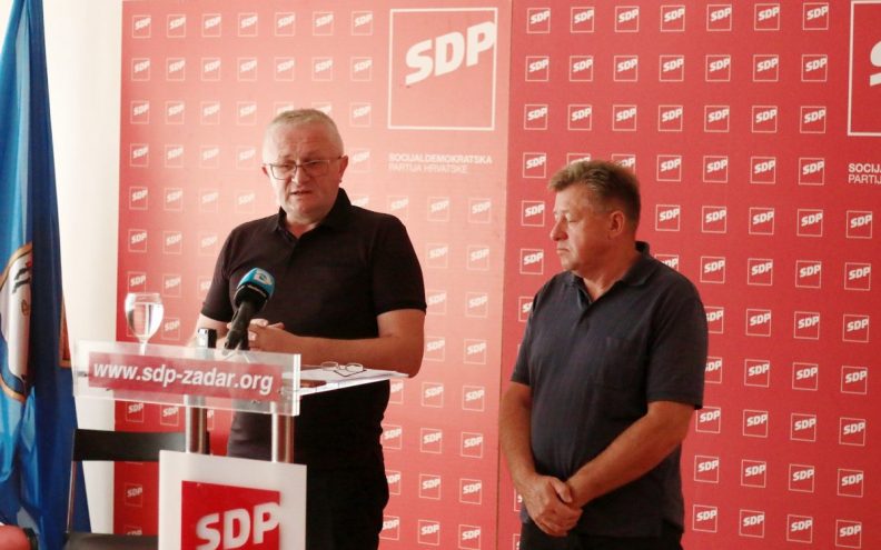 BUDUĆNOST BEZ KORUPCIJE Antun Novoselović: “Zračna luka Zadar postala je baza gdje slijeću HDZ-ovi kadrovi!”