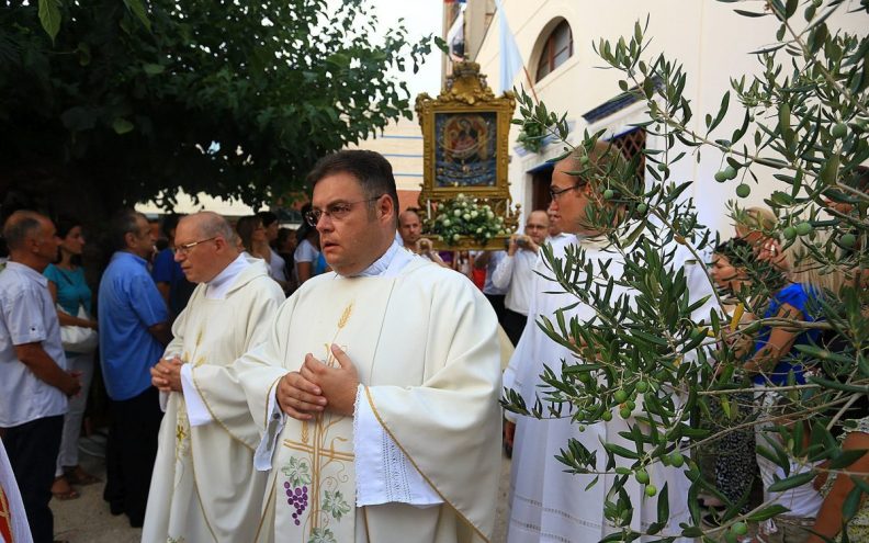 Blagdan Velike Gospe ili Uznesenja Blažene Djevice Marije slavi se diljem Hrvatske