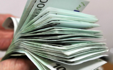 Na “listi dužnika” 34.094 poreznih obveznika s dugom od 1,3 milijarde eura