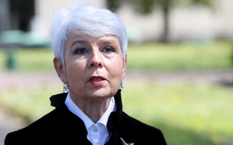 Bivša premijerka Jadranka Kosor završila u bolnici: 'Jasno da boli'