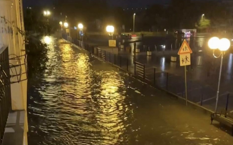 Gradski sustav oborinske odvodnje ponovno zakazao na jakoj kiši