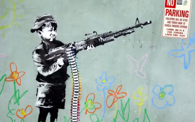 Je li Banksy napokon razotkriven? Tajanstveni umjetnik mora se pojaviti na sudu
