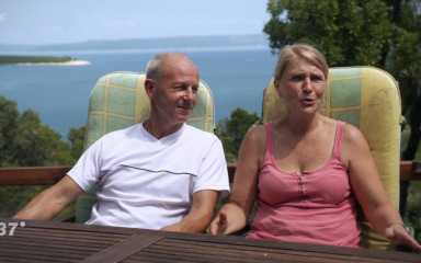Kako se njemački par na TV-u besramno hvalio bespravnom gradnjom u Istri: “To je genijalno”