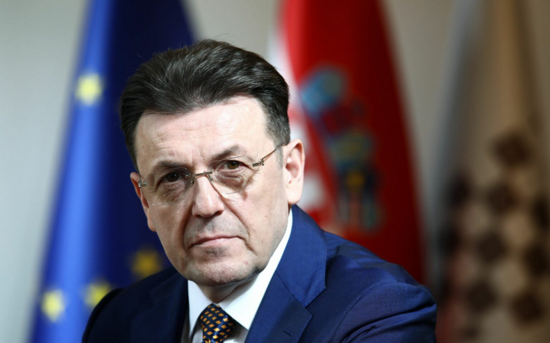 Burilović: ‘Vlada je mogla sve prepustiti tržištu, ali bi tada gospodarski lomovi bili izraženiji’