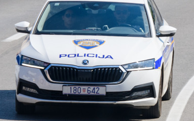 Policija isključila pet vozača: vozili pijani, bez vozačke, a uhvaćen i jedan maloljetnik