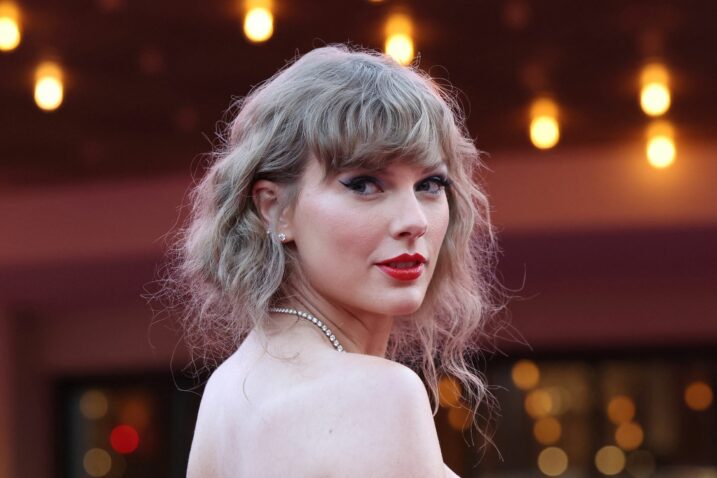 Premijerno prikazan koncertni film Taylor Swift, potražnja za ulaznicama je neviđena