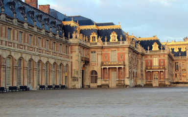 Versailles već sedmi put evakuiran zbog sigurnosne prijetnje