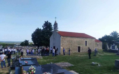 Obilježena 32. godišnjica progonstva žitelja Vukšića i spomen na 15 žrtava Domovinskog rata