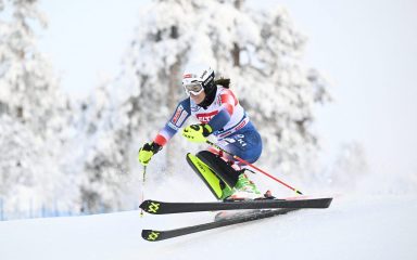 Leona Popović peta, Zrinka Ljutić jedanaesta nakon prve vožnje slaloma u Leviju