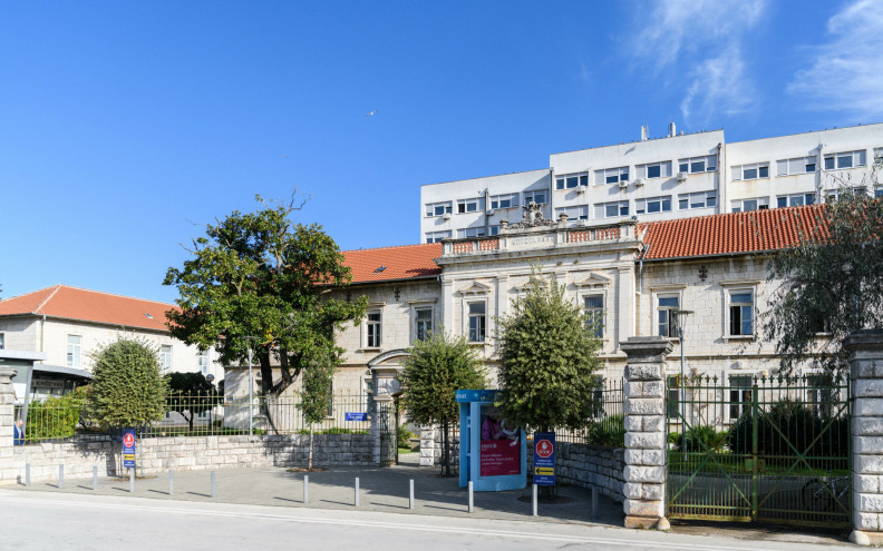 Zadarska bolnica raspisala natječaj za voditelje 10 bolničkih odjela i glavne sestre