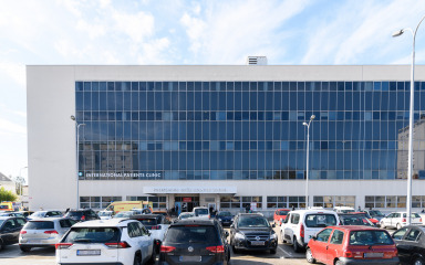 Opća bolnica Zadar objavljuje početak radova za solarnu elektranu poliklinike