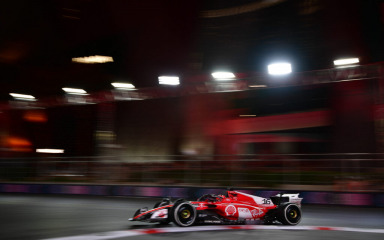 VN Abu Dhabija: Leclerc najbrži na drugom treningu, Sainz završio u ogradi