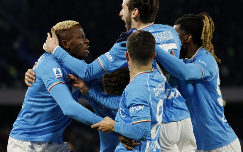 Napoli se pridružio Laziju i Fiorentini u osmini finala Kupa Italije