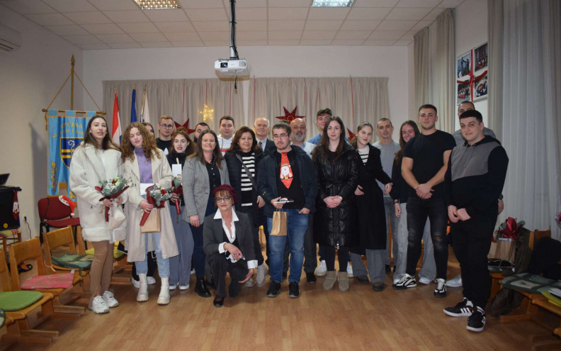 Općina Sv. Filip i Jakov dodijelila stipendije za studente