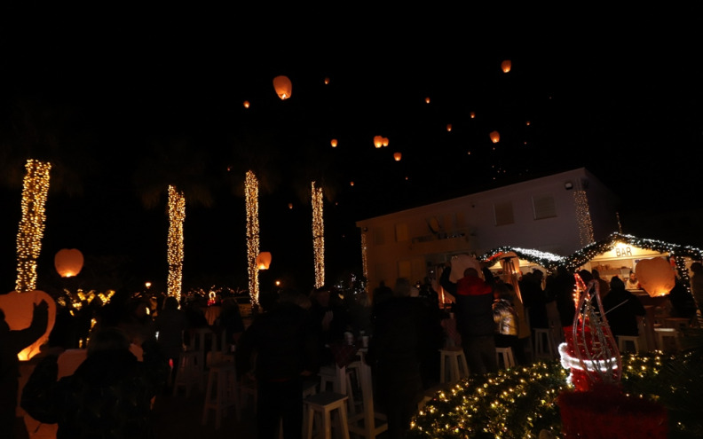 Upaljena druga adventska svijeća na Viru, pušteni su i lampioni