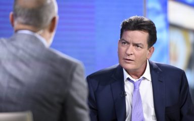 Charlie Sheen otkrio zašto je već 6 godina trijezan: ‘To je bila neka vanzemaljska verzija mene’