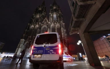 Planirali napad na crkvu u Beču i katedralu u Kölnu. Uhićenja islamista u Austriji i Njemačkoj