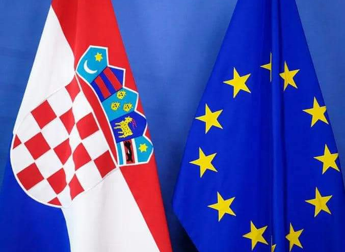 Čestitka župana Petryja povodom međunarodnog priznanja Republike Hrvatske