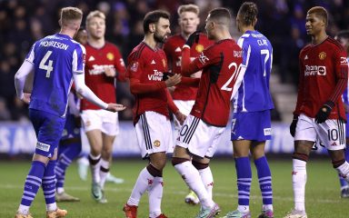 Diogo Dalot i Bruno Fernandes odveli Manchester United u šesnaestinu finala FA Kupa