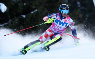 Filip Zubčić i Samuel Kolega odustali nakon prve vožnje slaloma u Kitzbuehelu