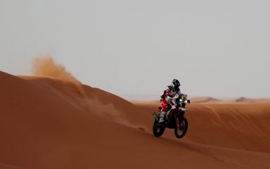 Španjolski motociklist preminuo od ozljeda zadobivenih nakon pada na reliju Dakar