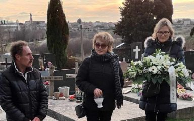 Udruga civilnih stradalnika obilježila godišnjicu stradanja Hrvoja Perića: ‘Počivaj u miru Božjem, hrvatski anđele…’