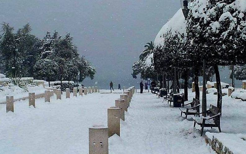 [FOTO] Sjećate se snijega iz 2012. koji je prekrio zadarske ulice? 'Taj dan se ne zaboravlja'