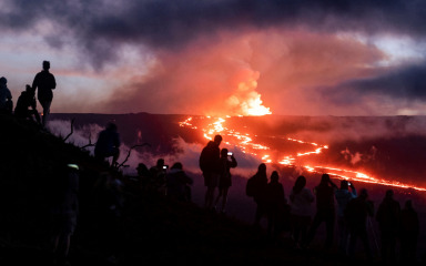 Erupcija vulkana na jugozapadu Islanda
