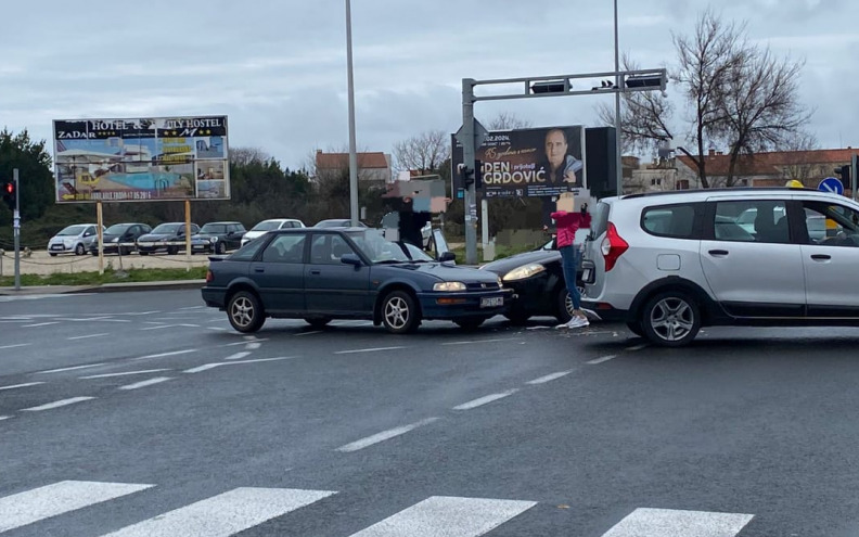 [FOTO] Kod Autobusnog kolodvora dogodila se prometna nesreća