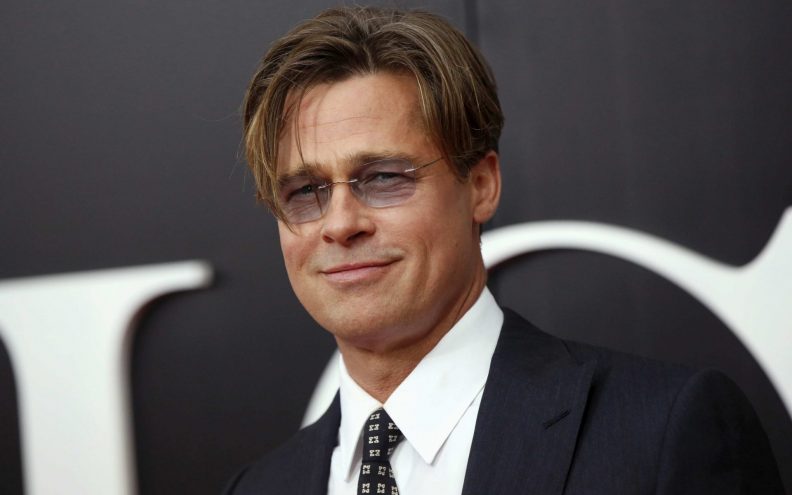 Brad Pitt viđen na snimanju novog filma, oduševio mladolikim izgledom