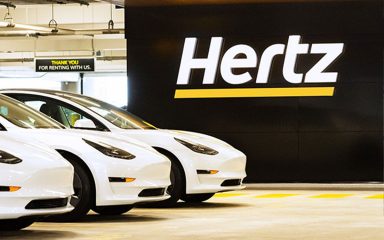 Hertz prodaje dvadeset tisuća električnih rent-a-car vozila zbog previsokih troškova sudara i štete