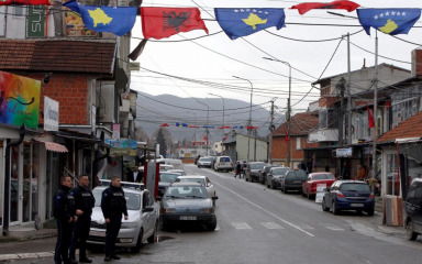 Kosovo od četvrtka ukida dinar u platnom prometu, euro jedina dopuštena valuta