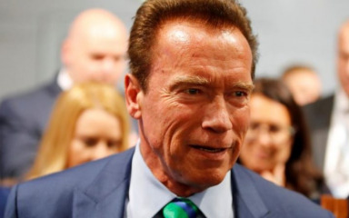 Schwarzenegger zadržan na carini u Muenchenu zbog skupocjenog sata