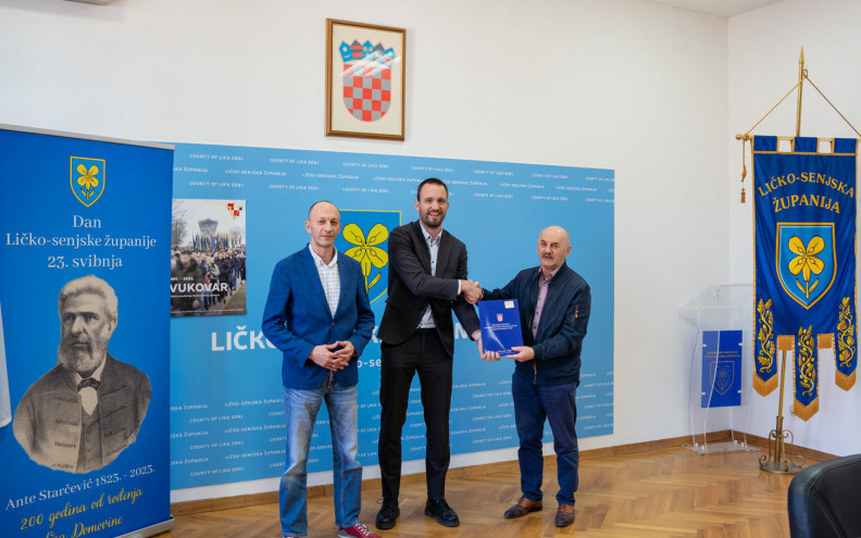Ministar Erlić u Lici odobrio nove financijske injekcije