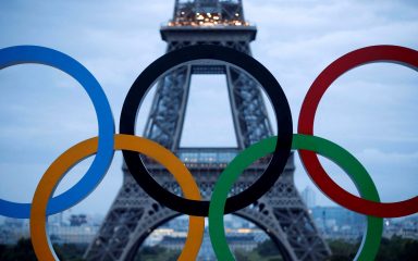 Osvajači medalja na OI u Parizu bit će nagrađeni s komadićem Eiffelovog tornja
