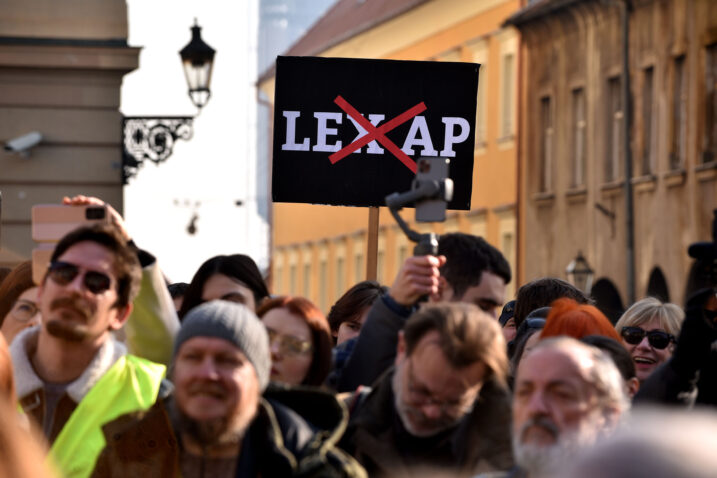 Europska unija upozorava: LEX AP će dokrajčiti neovisno novinarstvo u Hrvatsko