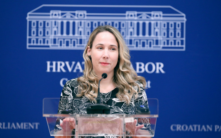 Selak Raspudić poziva na rušenje Vlade zbog otpada u Gospiću: ‘Vrijeme mora stati, a političke glave pasti’