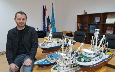 Kaljanin izrađuje makete ribarskih brodova i sudjeluje u EU projektu