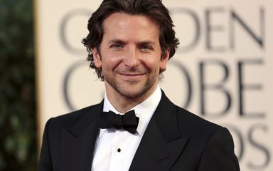 Bradley Cooper otkrio da nema problema s golotinjom