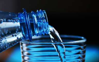 S tržišta se povlači popularna mineralna voda