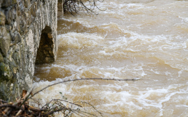 Poplave u Rumunjskoj, smrtno stradale tri osobe