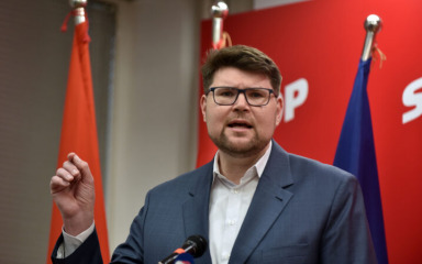 SDP usvojio izborne liste, Grbin: Ovo je bitka za demokratsku Hrvatsku