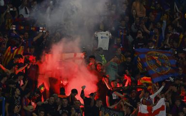 Barcelonu je nakon ispadanja dočekala “čestitka” UEFA-e za divljanje navijača