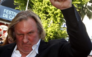 Gerard Depardieu priveden na ispitivanje zbog navodnih seksualnih napada na dvije žene
