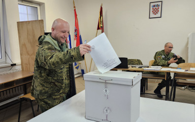 Glasovanje pripadnika Hrvatske vojske u Hrvatskoj i inozemstvu