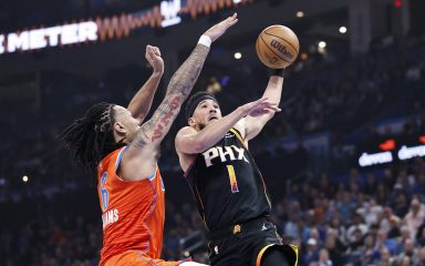 Devin Booker odvukao Phoenix Sunse do važne pobjede u New Orleansu