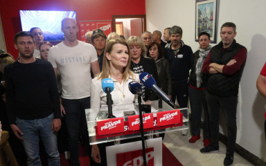 SABINA GLASOVAC: “SDP je jedna od rijetkih stranaka koja bilježi rast povjerenja građana i birača”