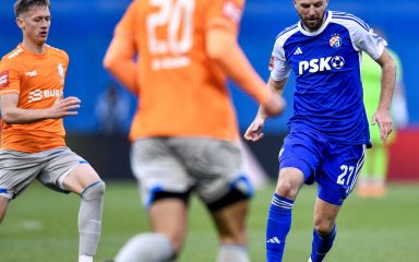 Dinamo odigrao zaostalu utakmicu i smanjio zaostatak za Rijekom na dva boda
