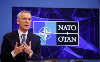 NATO danas razmatra paket od 100 milijardi eura vojne pomoći Ukrajini