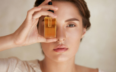 Sve što trebate znati o korištenju ulja vitamina E za kožu